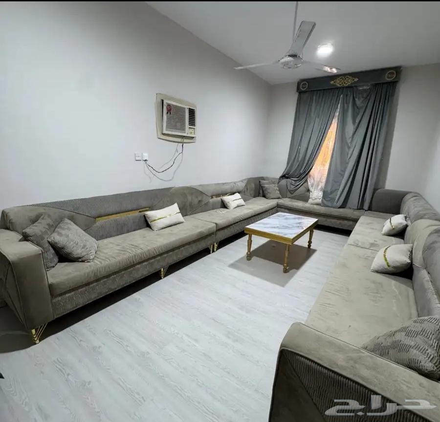 كنب للبيع نظيف مستعجل في البيع64502528992003110