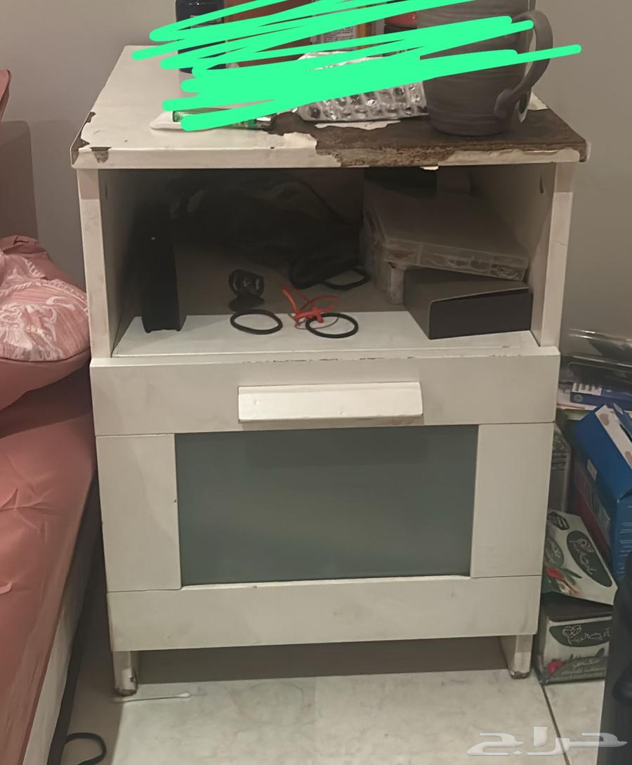 سرير 200 180 مستعملة وشوفنيرة صغيره وكبيره64502295985281114