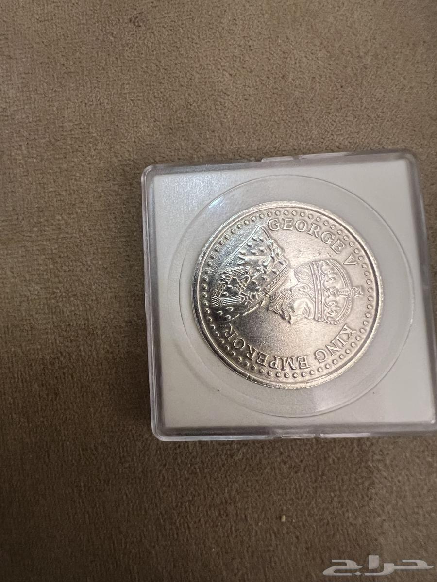 ساعة اثرية   وجنيه فضة64495104570498112