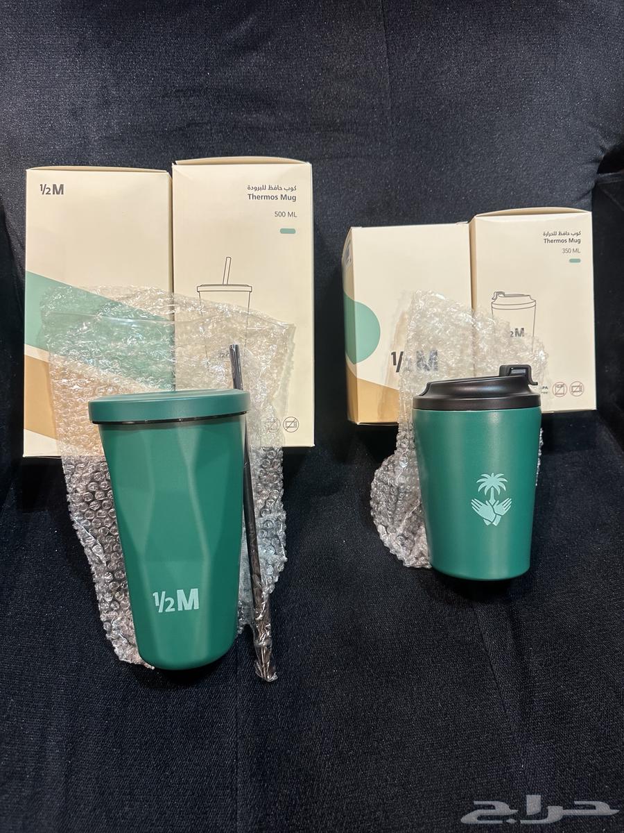 اكواب هاف مليون في 4 جديده بالكرتون وفي توصيل للمملكه كله64496213916162112