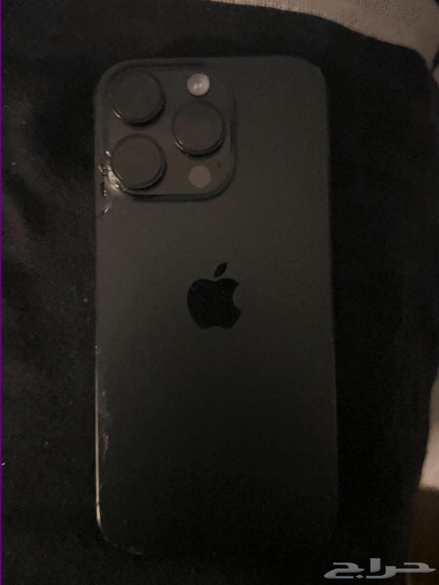 Used iPhone 16 Pro in excellent condition, only has a minor scratch on the back64502680040065111