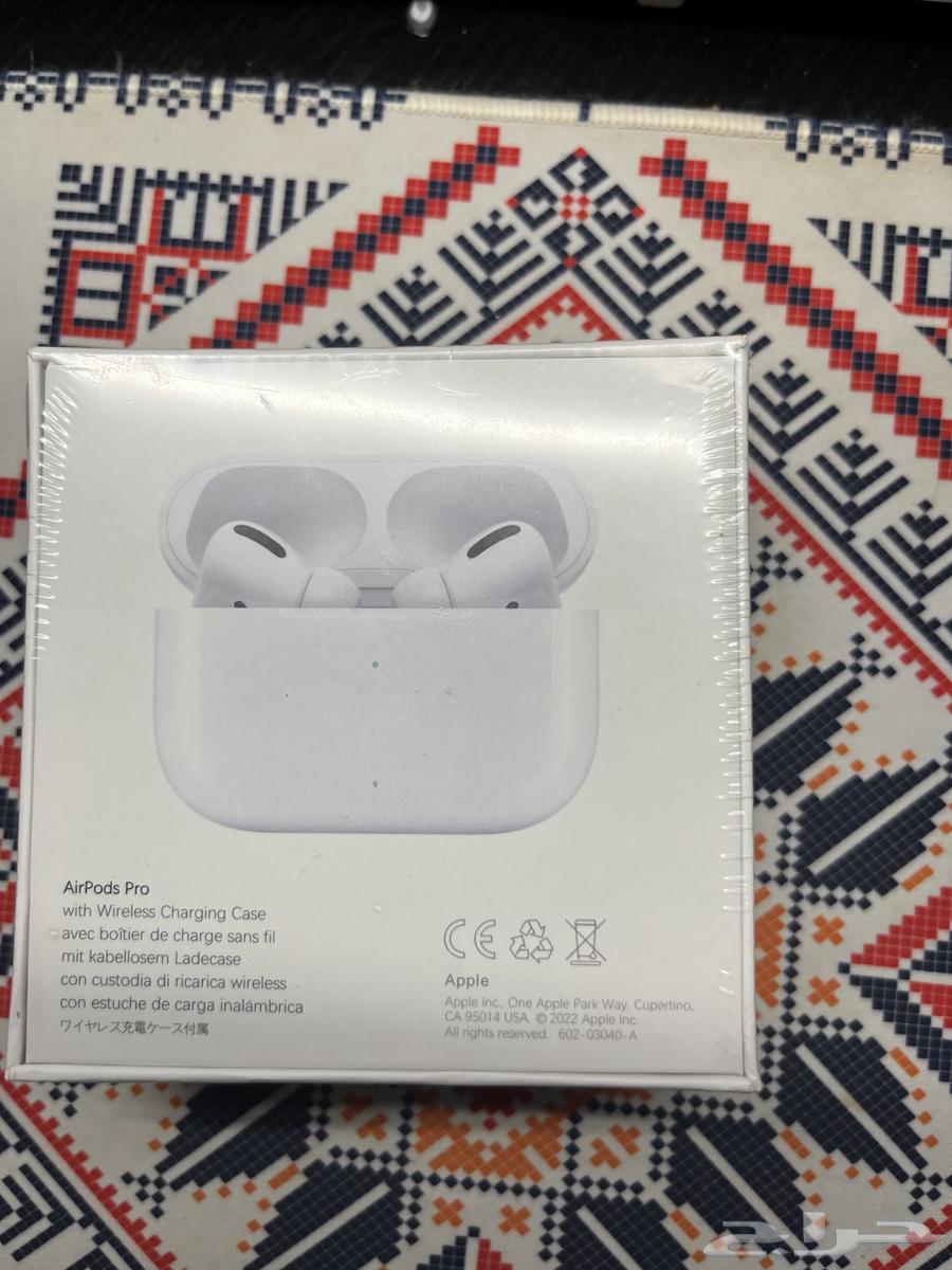 سماعة ايربود اصلية جديدة مو مستخدمة من الجيل الثاني64501732772483111