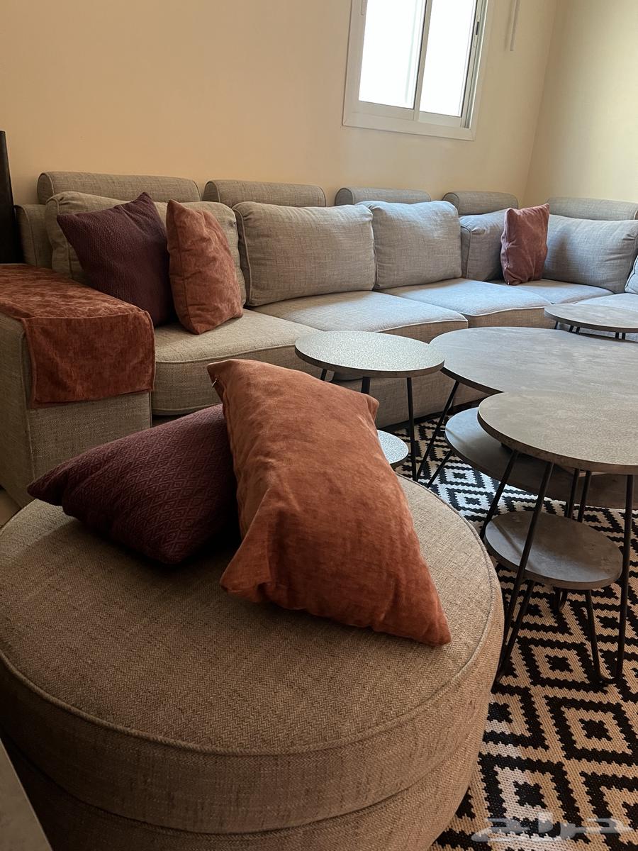 Semi-new sofa for sale with tables, TV table and mattress64496709704194112