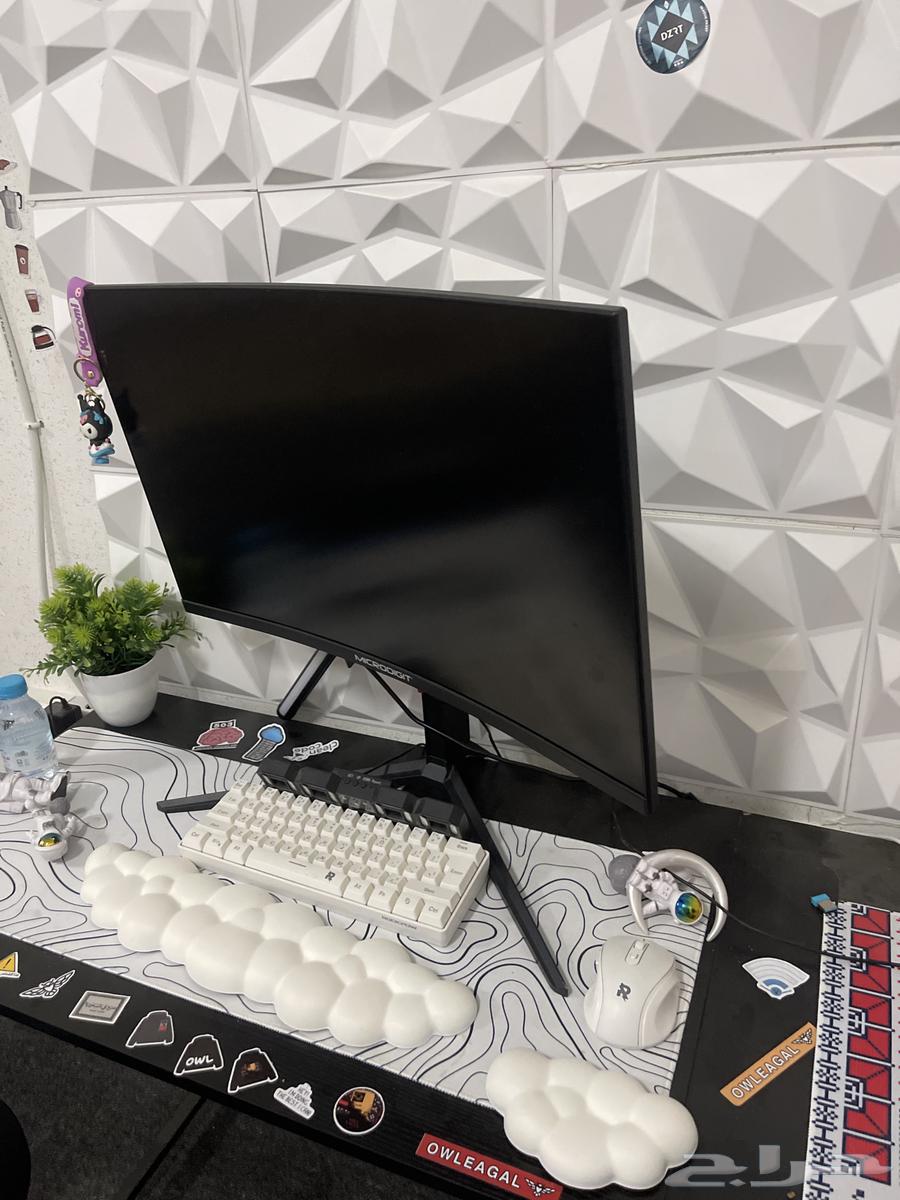 شاشة بي سي جديده لبيع64499297821825111