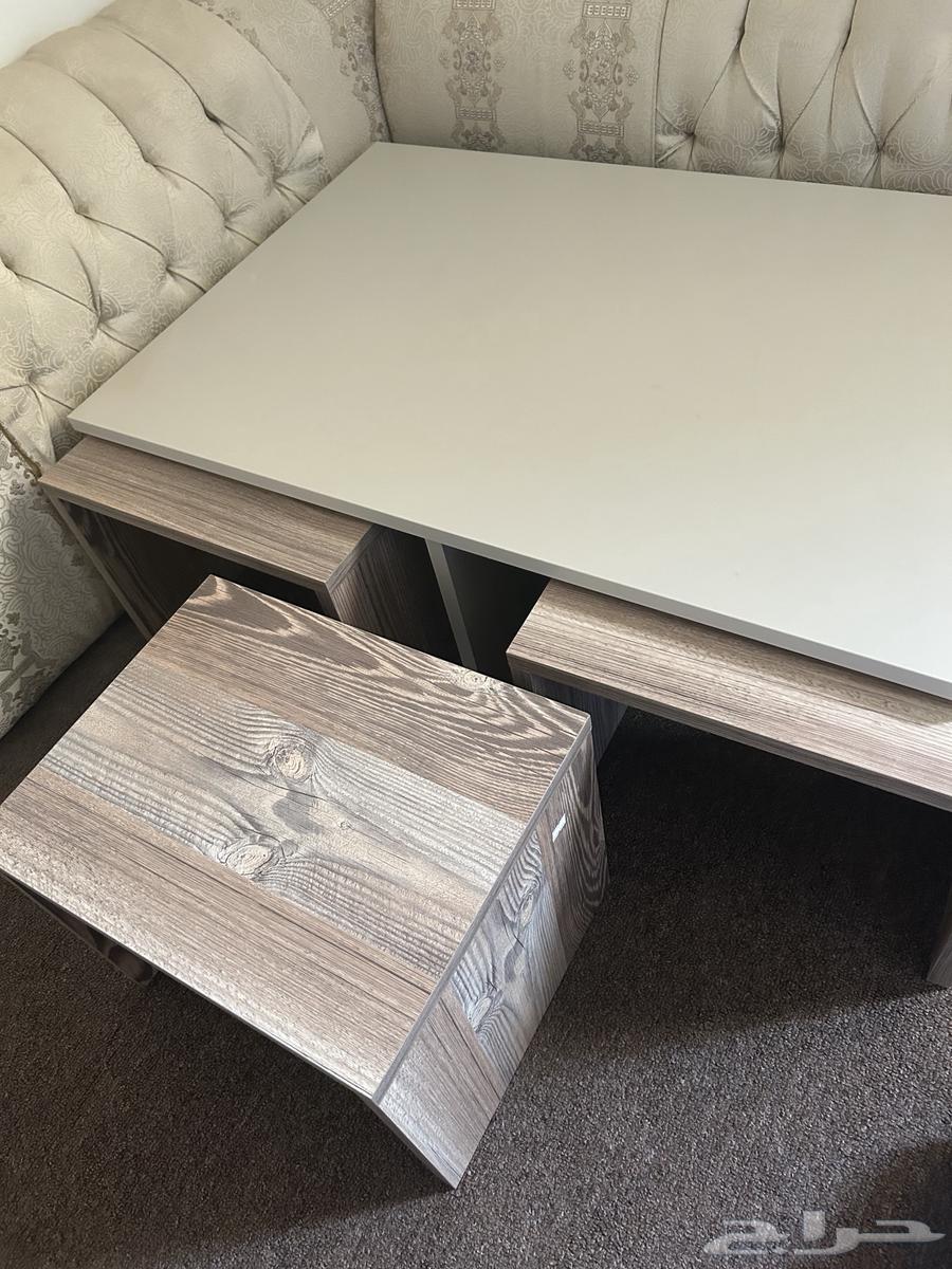 Table64497440822145111