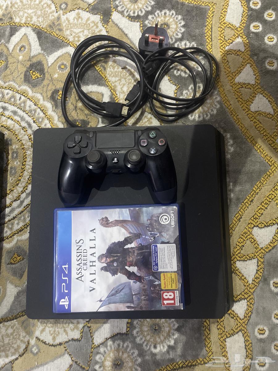 سوني فور نظيف جدا  جدا  ومالك أول64500105050754110