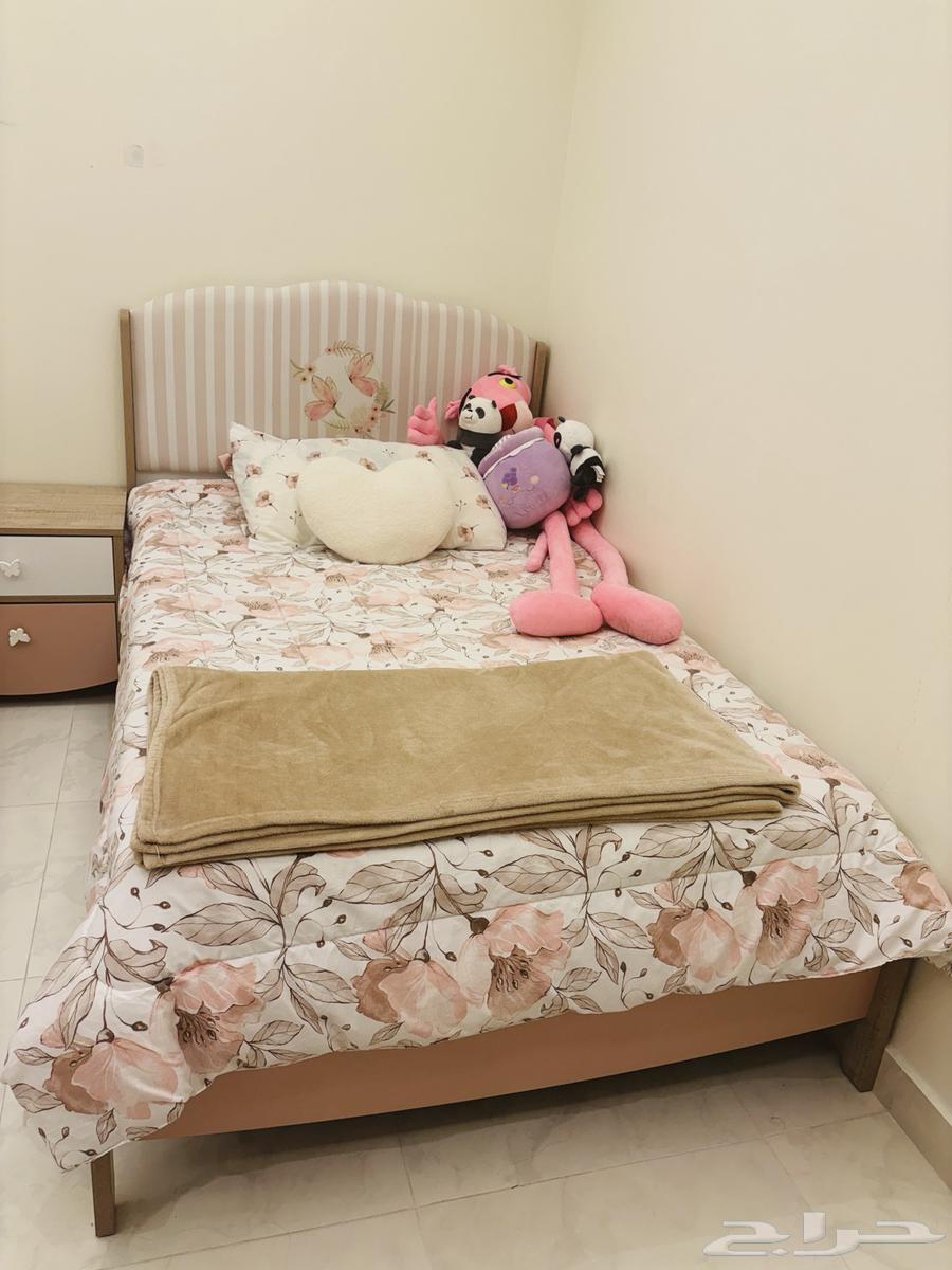 سريرين مع مرطبه64497249038467111