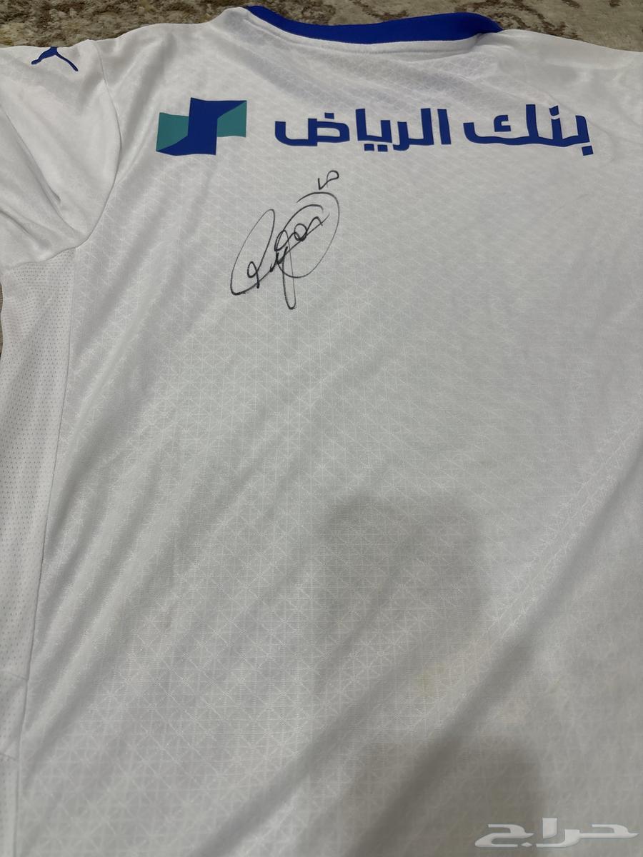 فنيله الهلال موقع عليها نيمار64502720966915110