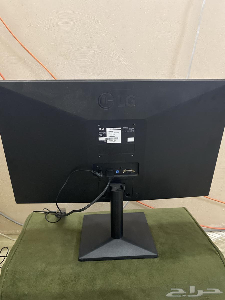 Computer screen64501747090434111