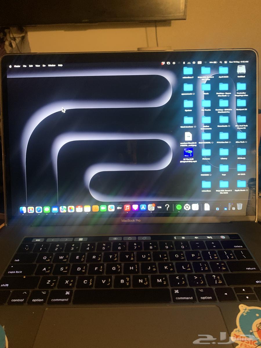 15 inch Mac book pro 2017 ماك بوك برو64495844418947110