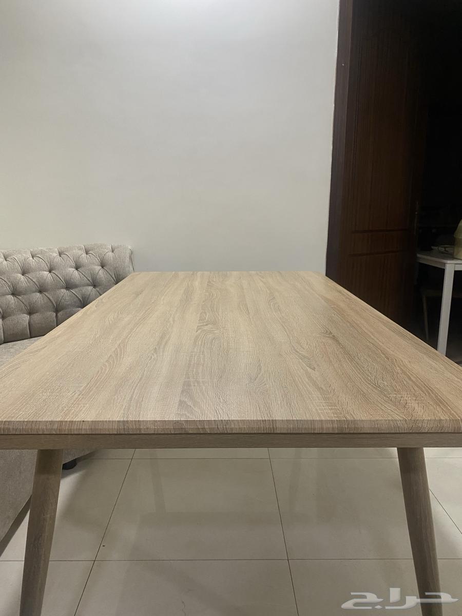 Dining table64502487755777112