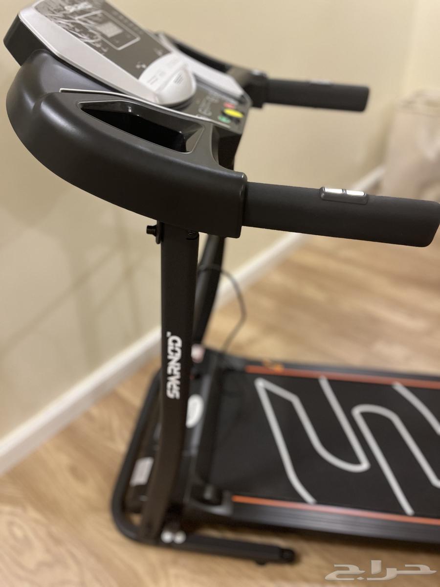 سير جديد لم يستخدم الا مرتين ابيعه ب 600 اللي جاد يتواصل مع64484675907970114