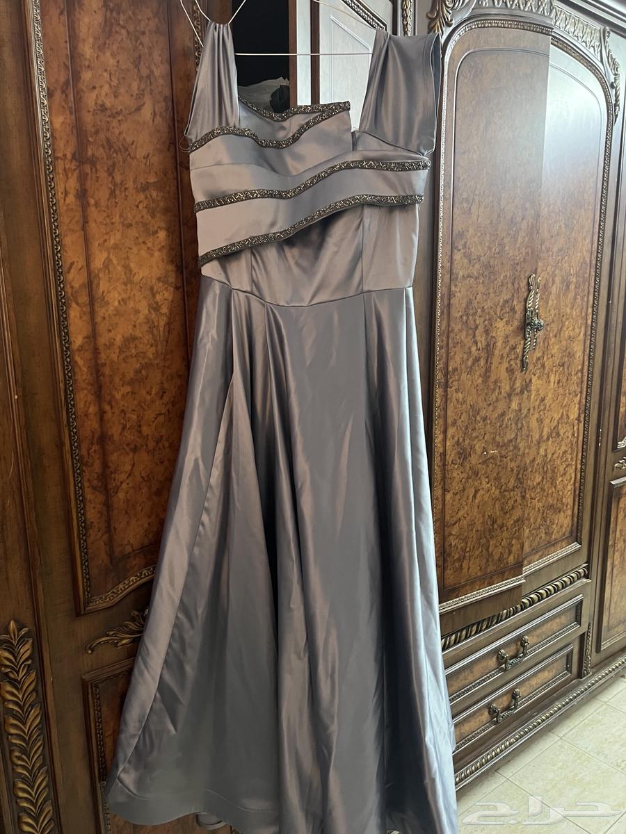 كندرة من ترينديول جديدة   فستان64499994855682111