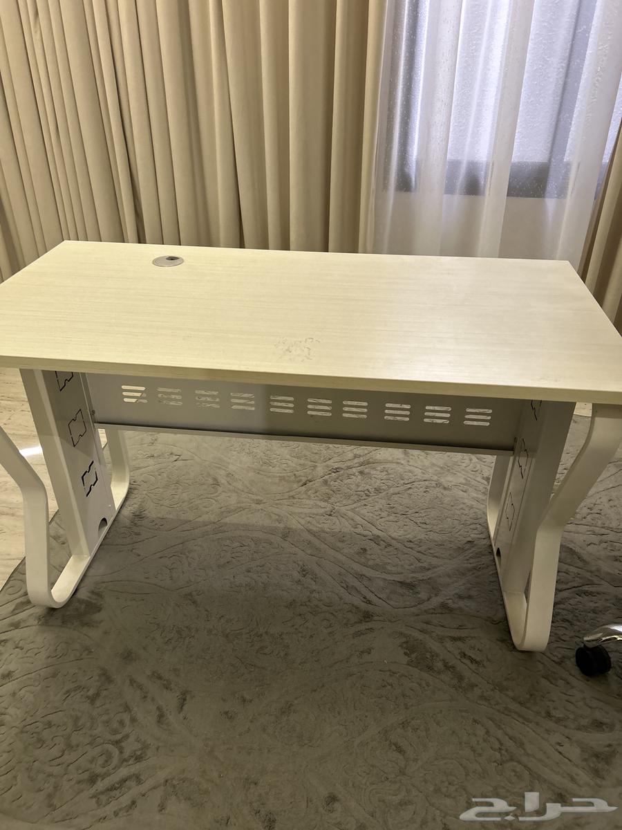 Study desk64498326485635110