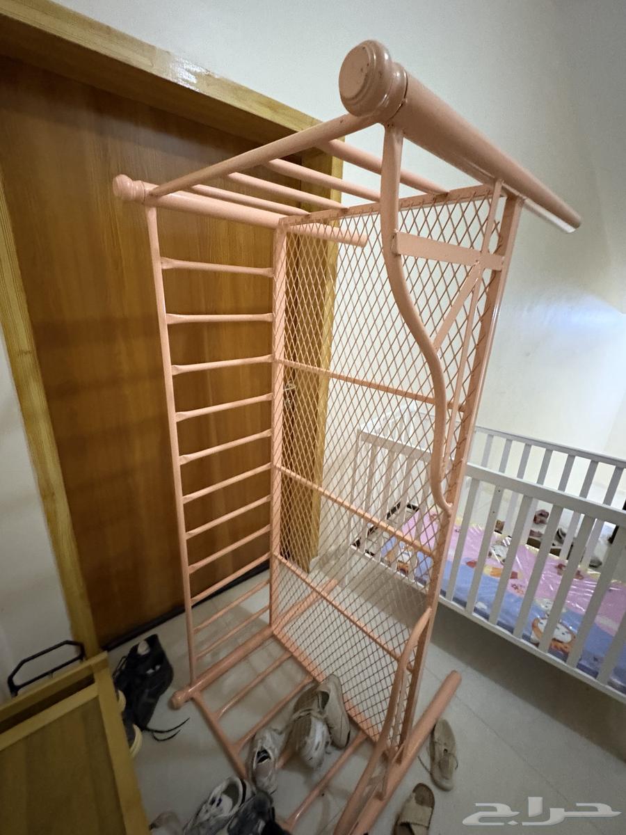 كرسي حديد نظيف وجديد64495748138371110