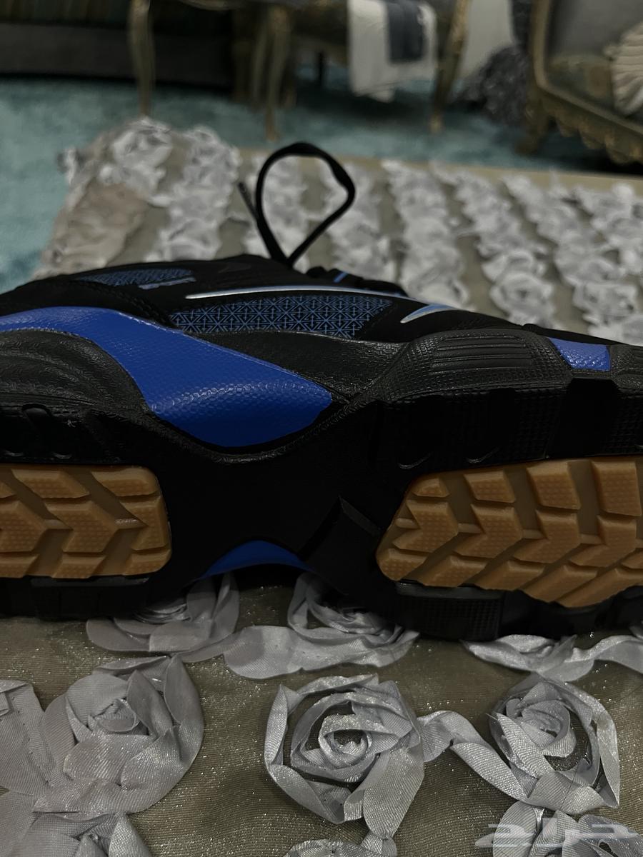 جزمه طبيه رياضيه للبيع سبب البيع   كبيره علي64500839979906112