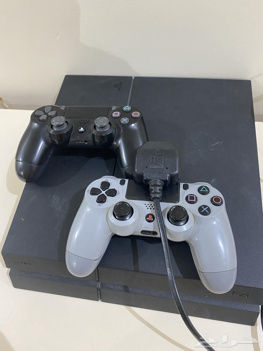 My new PlayStation 4 is very clean, only contact the seller64500657889793111