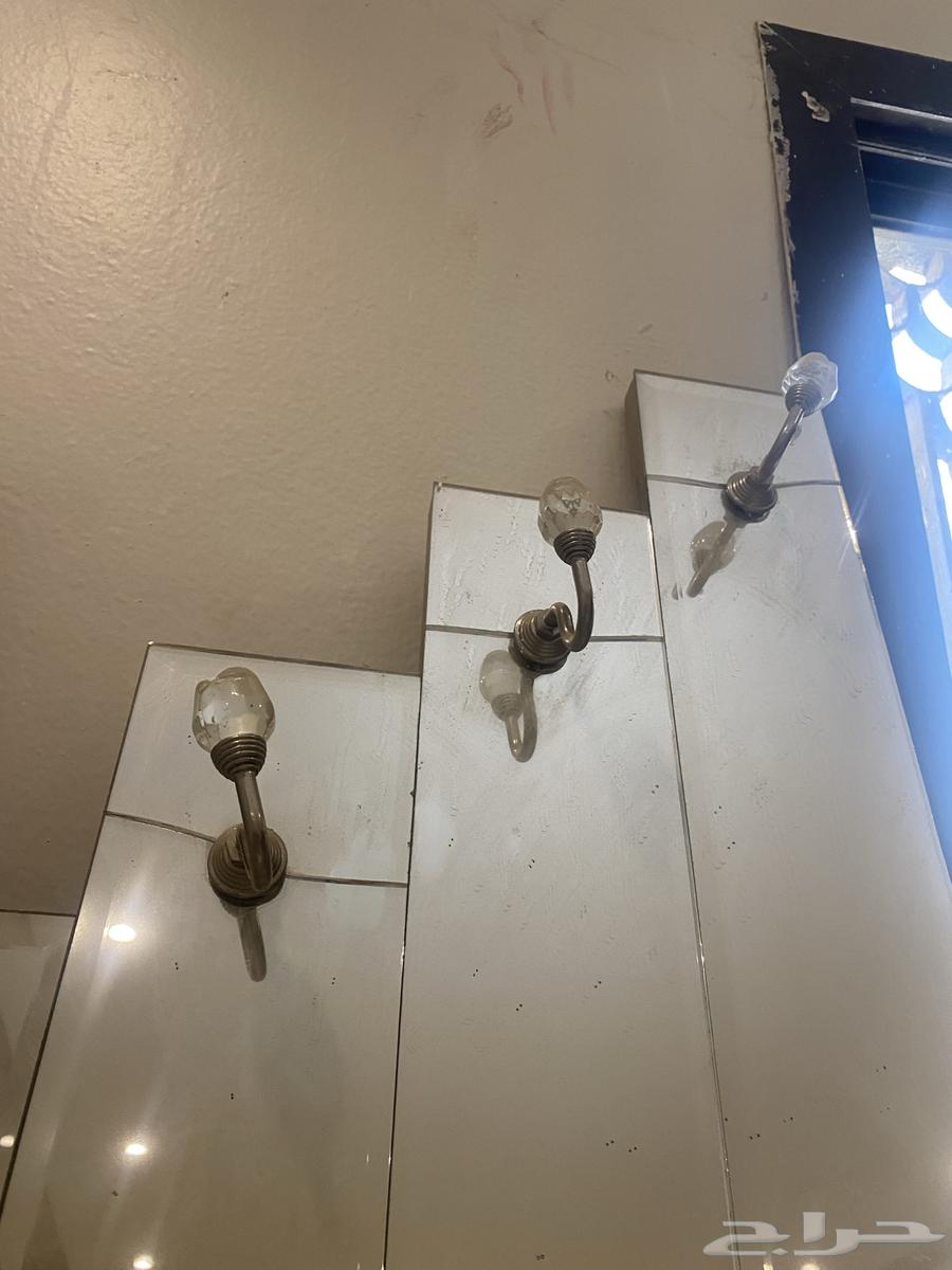 Abayas relationship64501437344385112