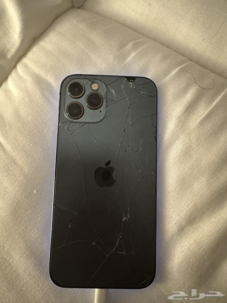 ايفون 12برو64495982366465111