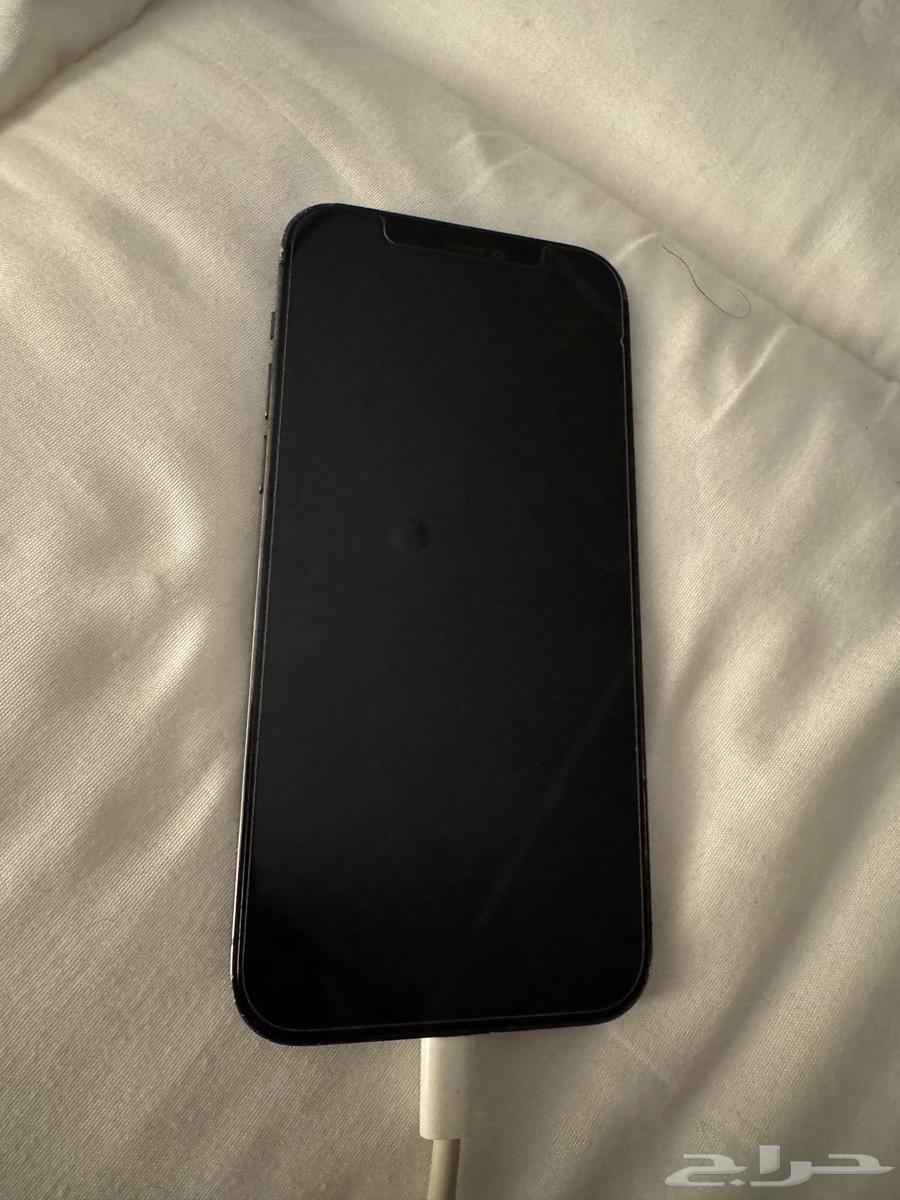 ايفون 12برو64495982366465110