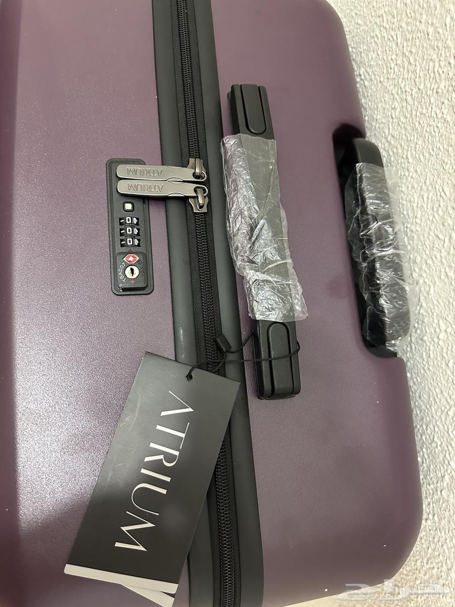 حقيبة أمتعة جديدة لم تستخدم ابدا64501174298243111