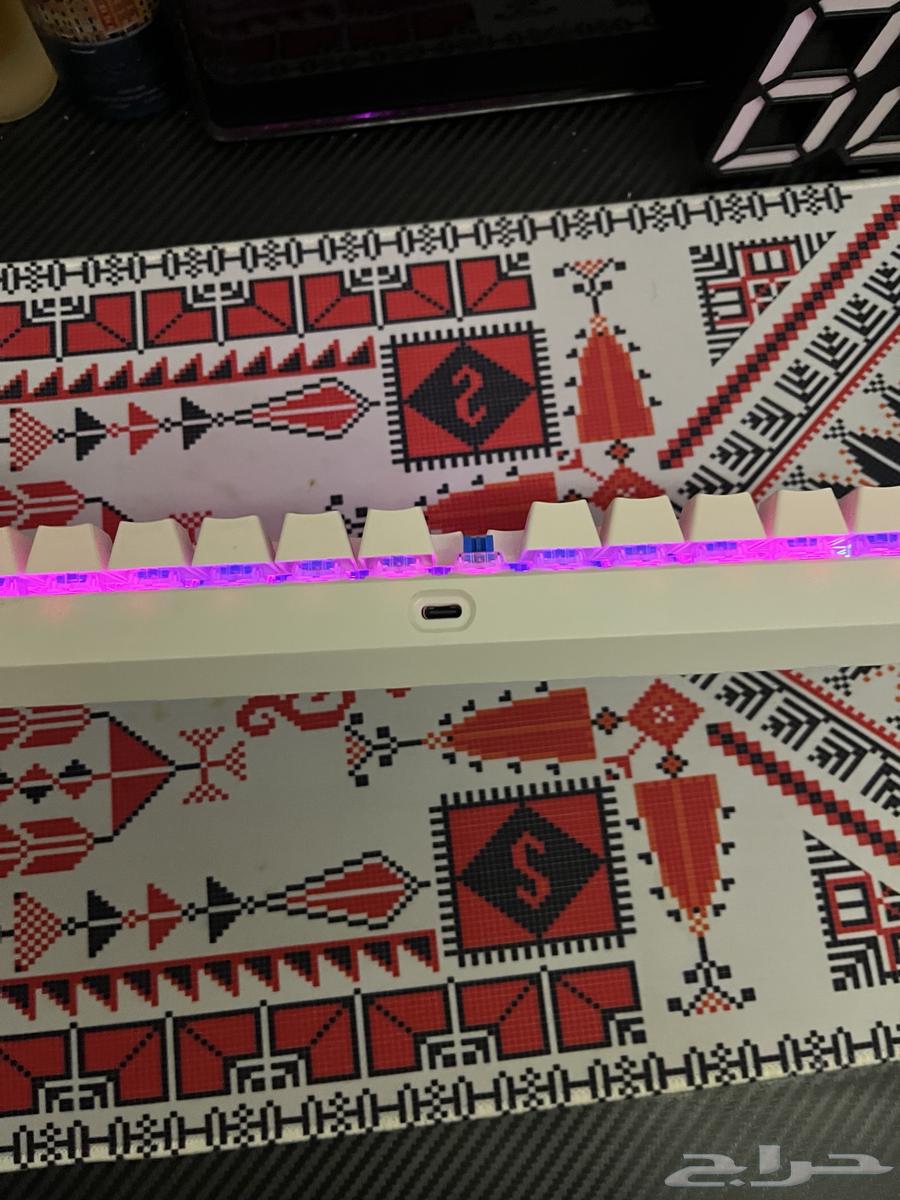 كيبورد قيمنق64500022394753111