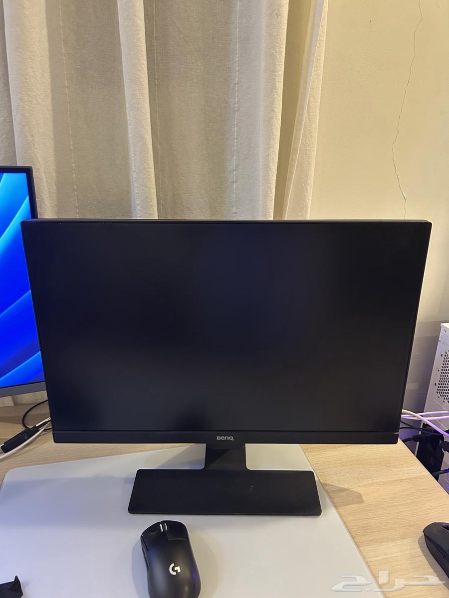 Monitors, Mouse, and Headphones64501271176578110