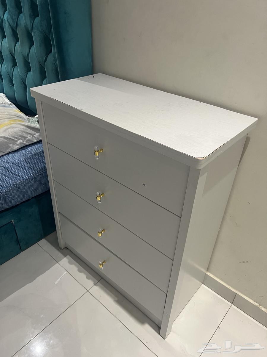 كمودينا او دولاب64498257059074113