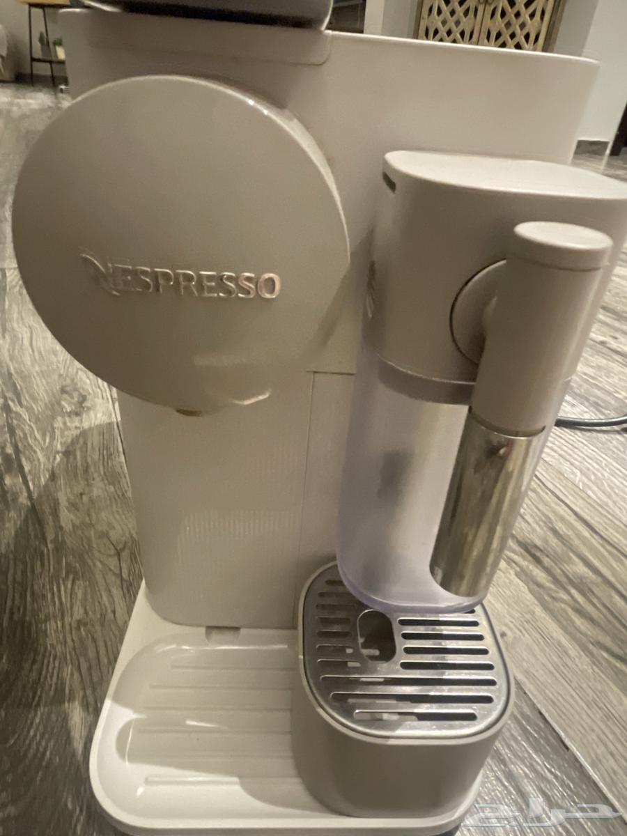 الة قهوة ديلونجي نسبريسو64500145911171110