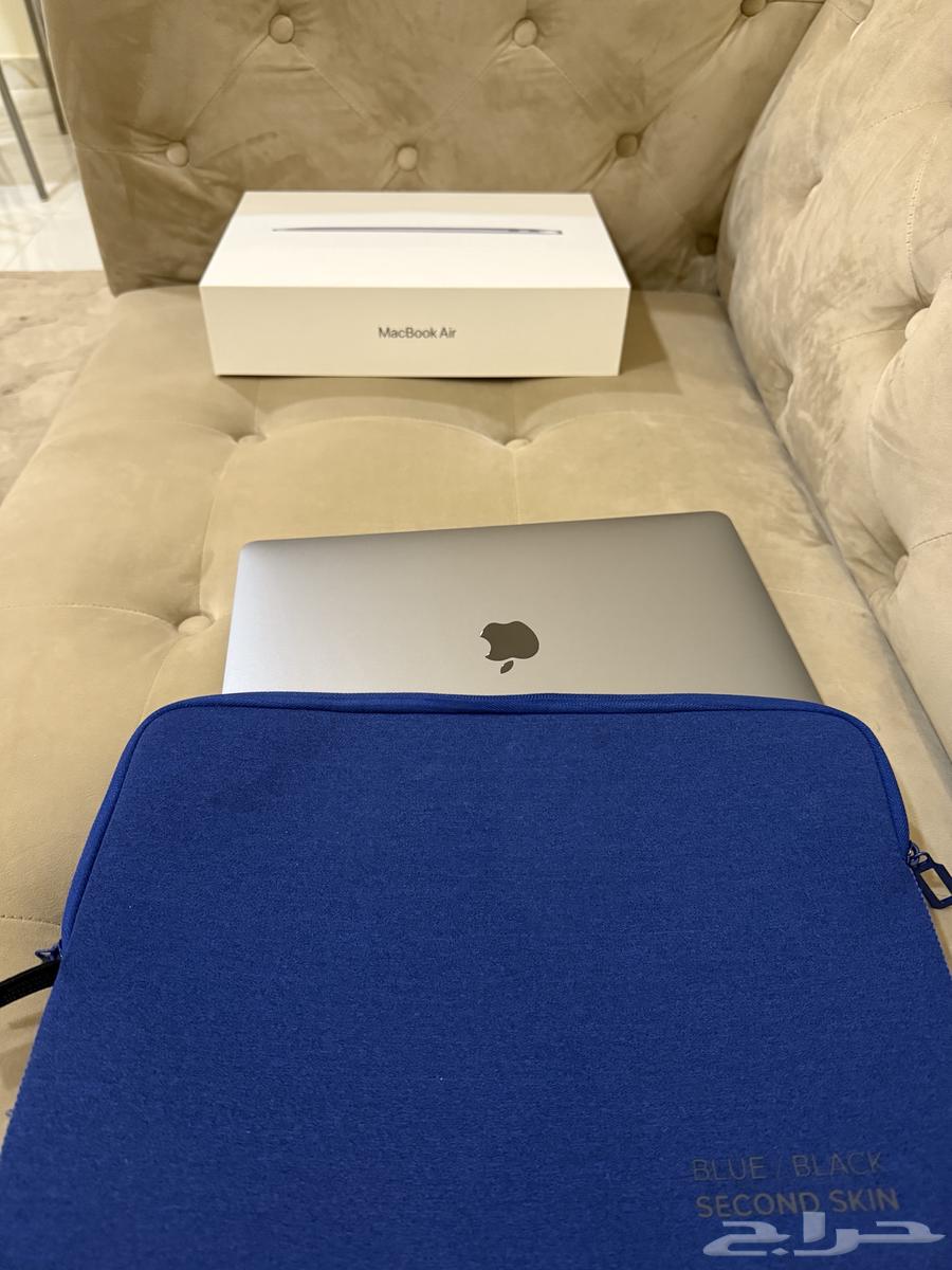 ماكبوك64498312867074111