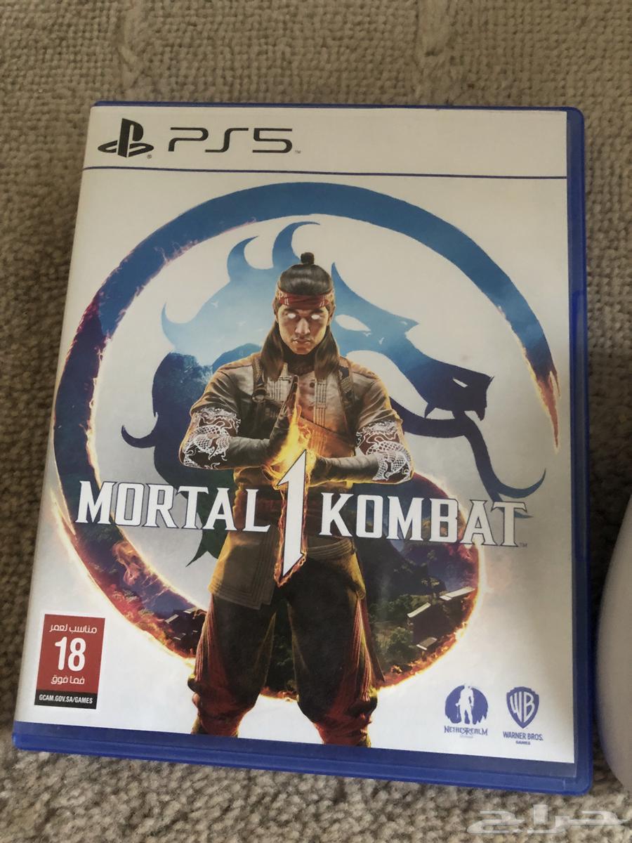 Sony 5 controller and tapes64499828196865110