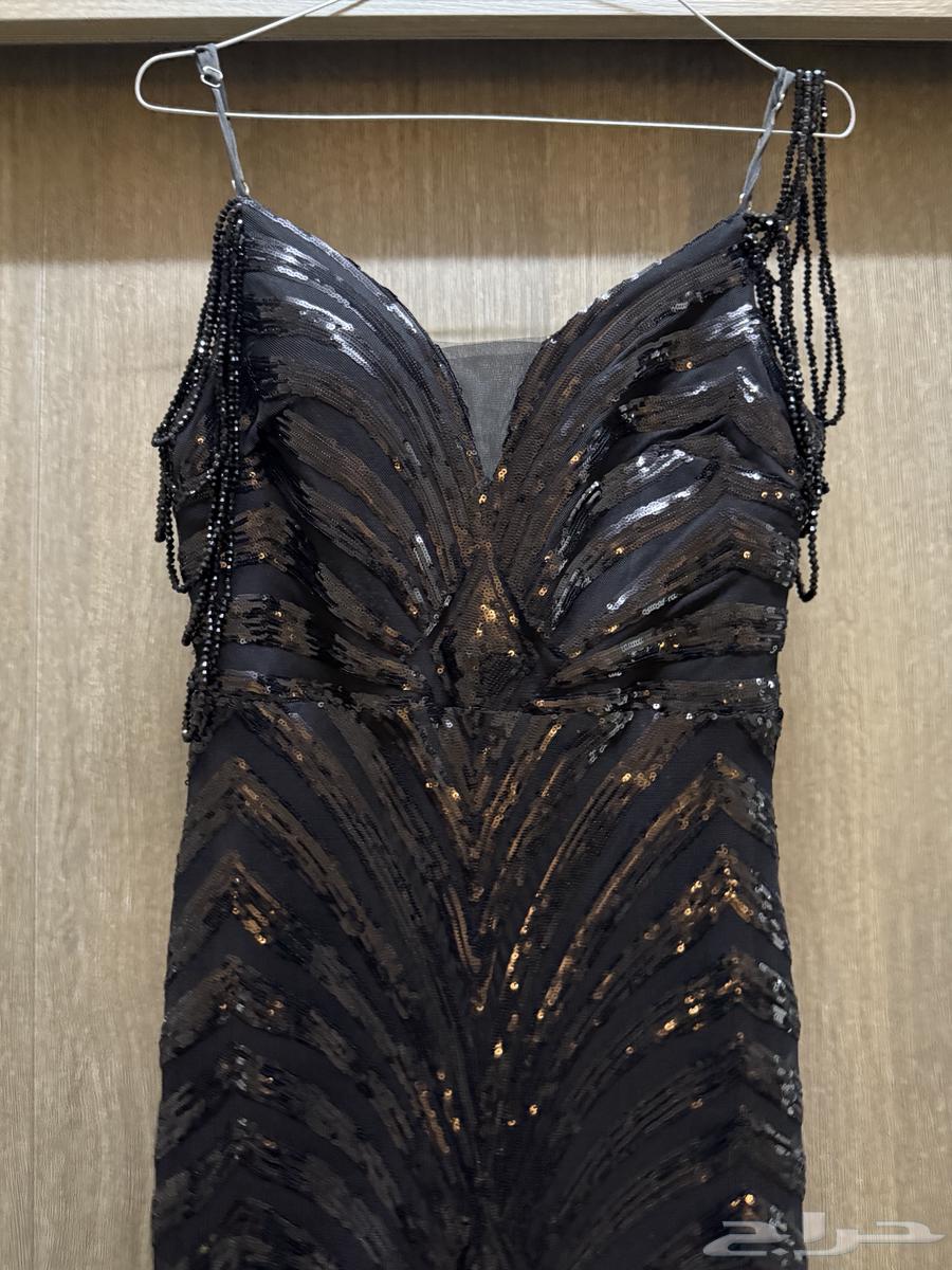 Elegant and luxurious dress, almost new, worn only once for 3 hours64495036542979113