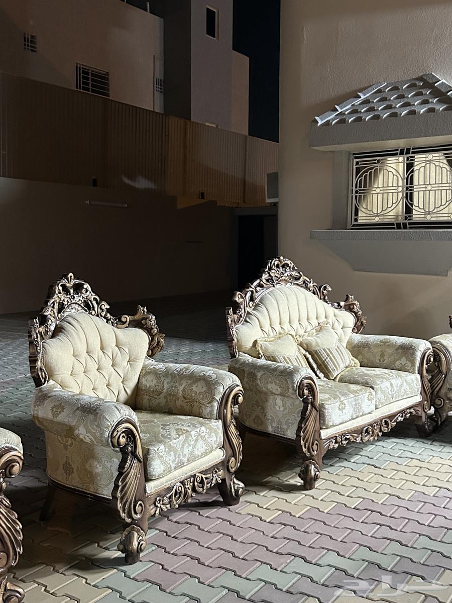 طقم كنب اكلاسيكي فاخر جدا64499772974081112