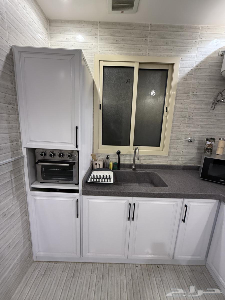 مطبخ كامل شبه جديد للبيع64495638222977111