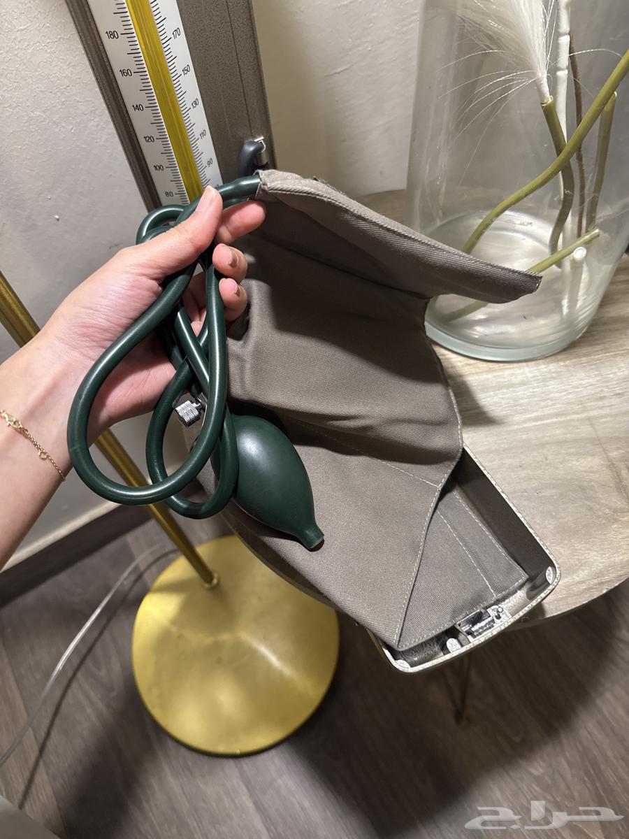 جهاز قياس الضغط زئبقي ياباني KBM64501524068354111