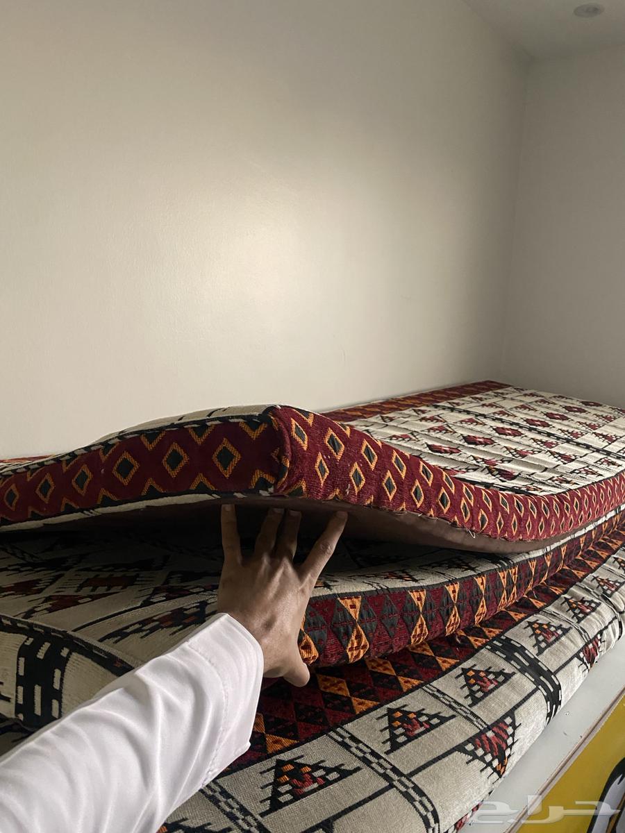 Floor Seating Set64499242588418111