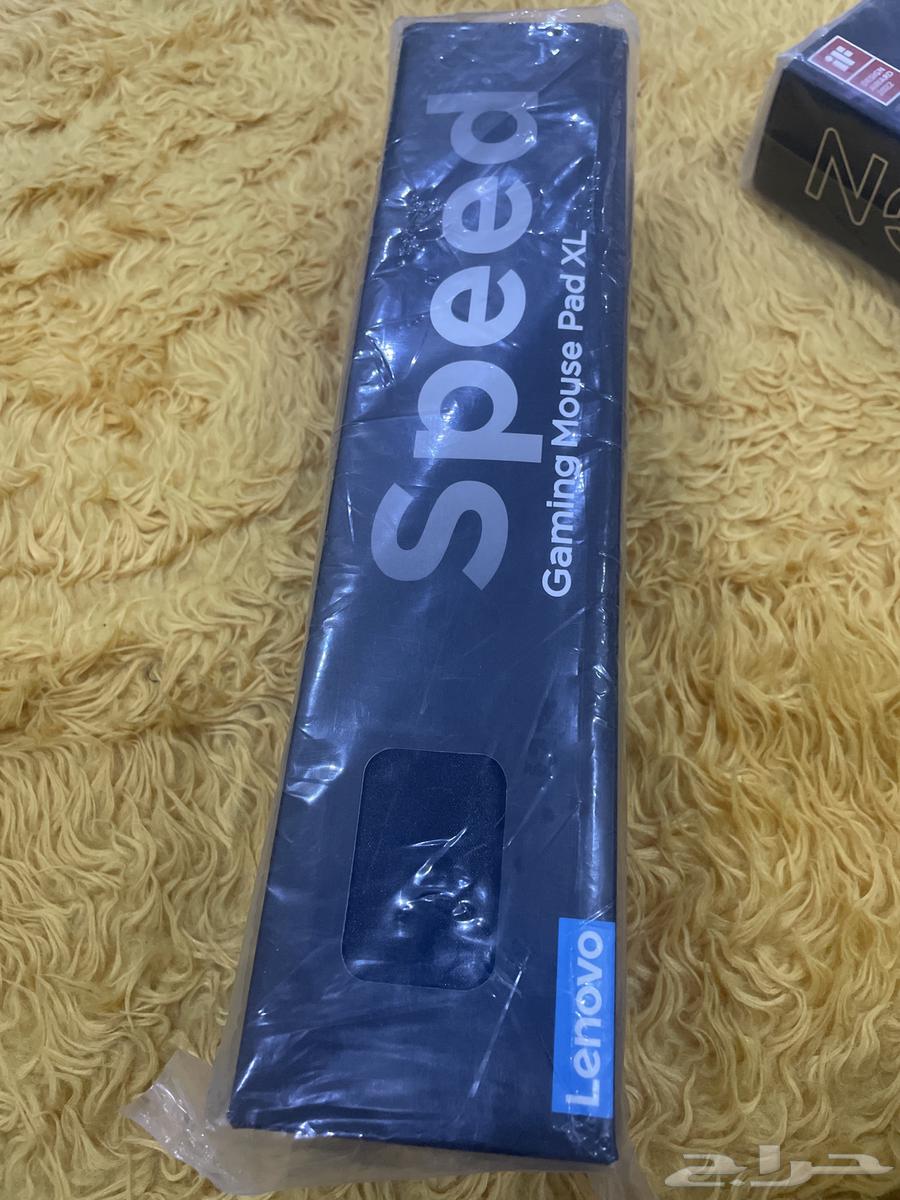 Mouse and keyboard mat64496848182018111