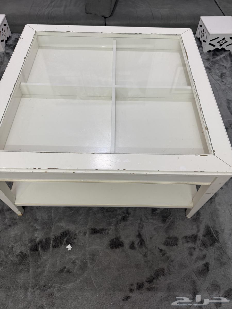 Sofa with tables64501843801986113