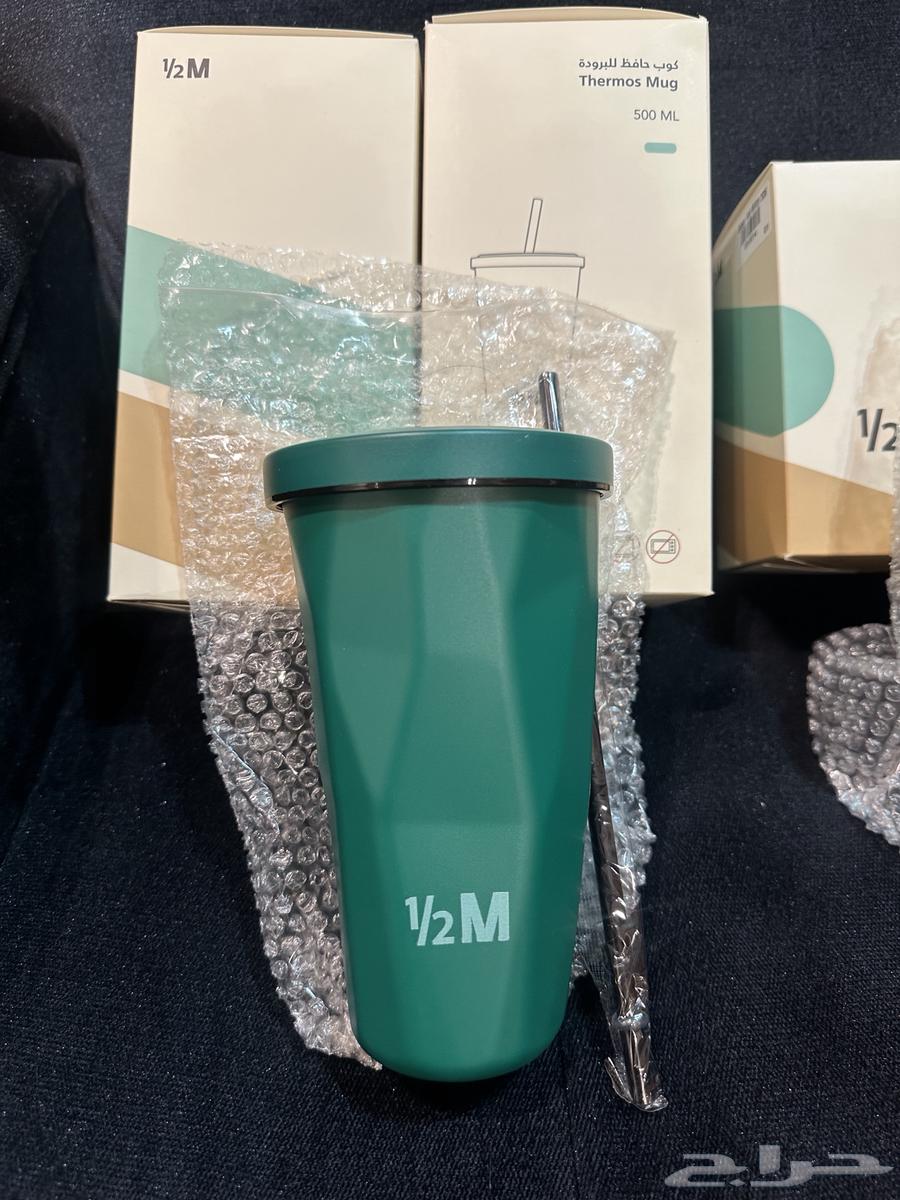 اكواب هاف مليون في 4 جديده بالكرتون وفي توصيل للمملكه كله64496213916162114