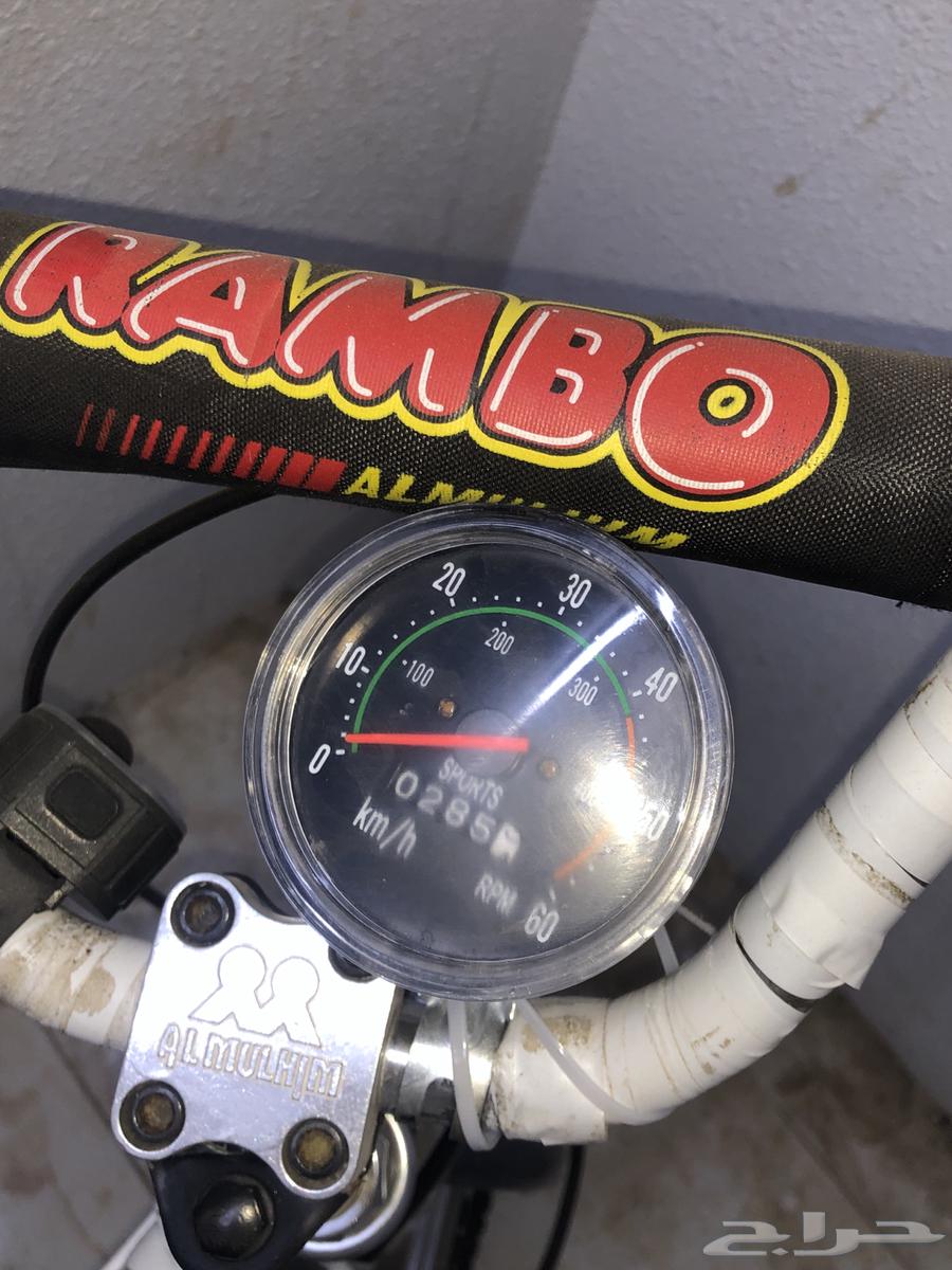 Cyclist storage golden seal front and rear lights, horns and meter64501998035458112