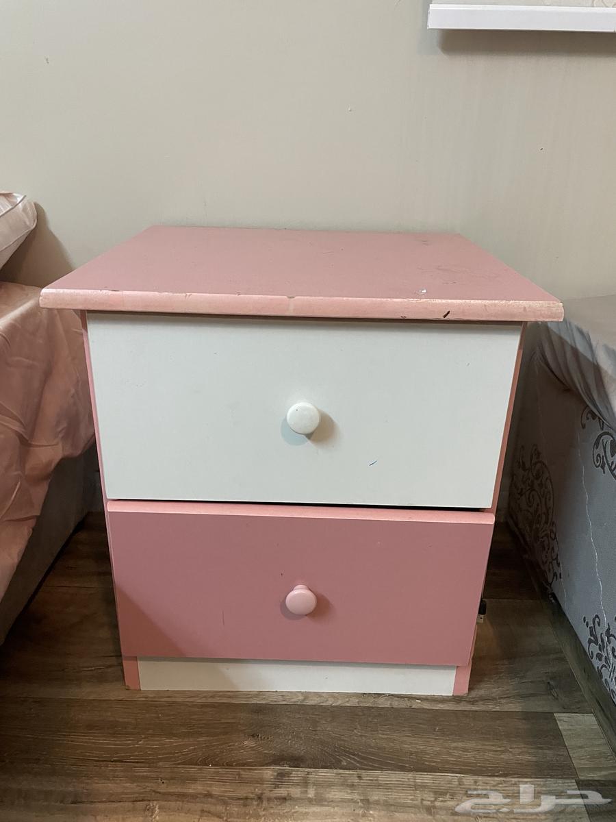 4 كومدينات بهذا الشكل   دولاب ملابس64495927180289111