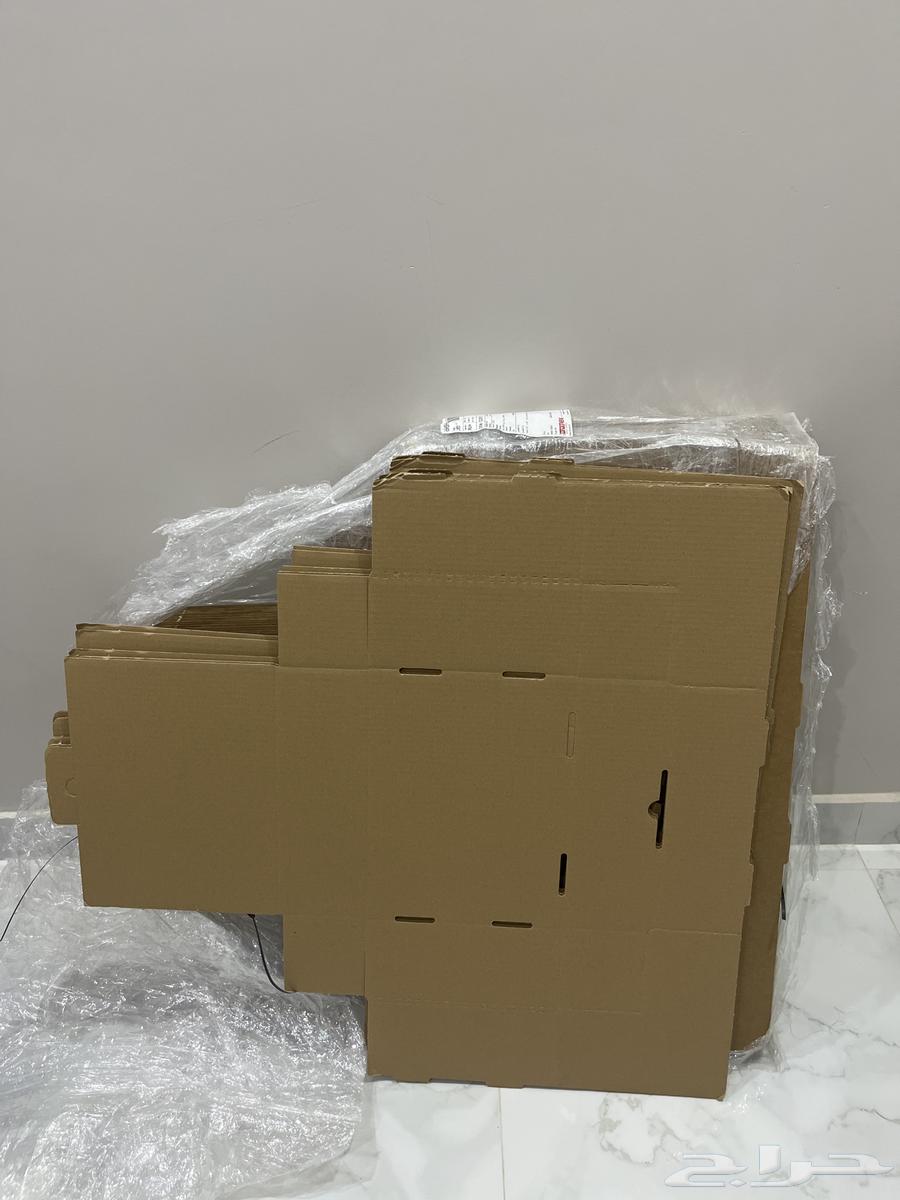 كراتين شحن لطلبات من صفقات.64497440814593110