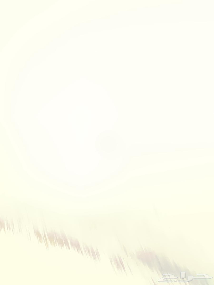 آيفون11نضيف مافك بس فيه خط في الشاشه البطريه في وضع ممتاز64500965475587110