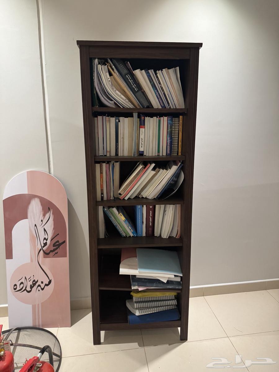 دولاب استعمال نظيف طوله مترين64500519081858110