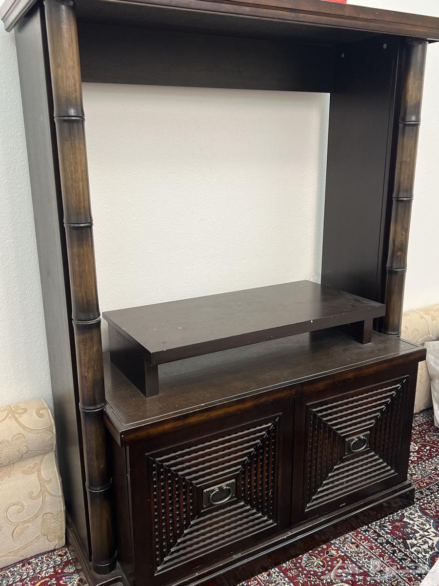 مكتبة تلفزيون   جودتها ممتازه جدا خشب اصلي64501700918401110