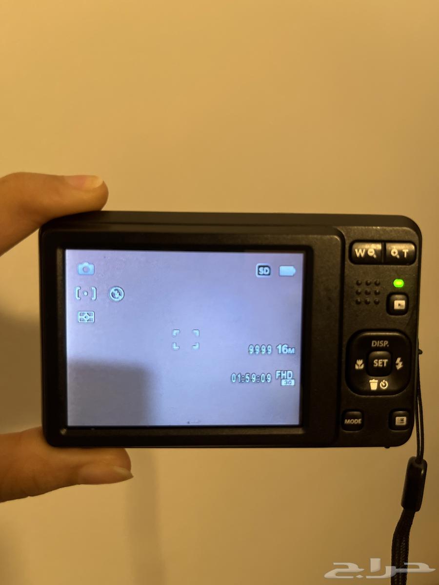 Kodak camera with accessories, additional memory, and connection64498646592898111