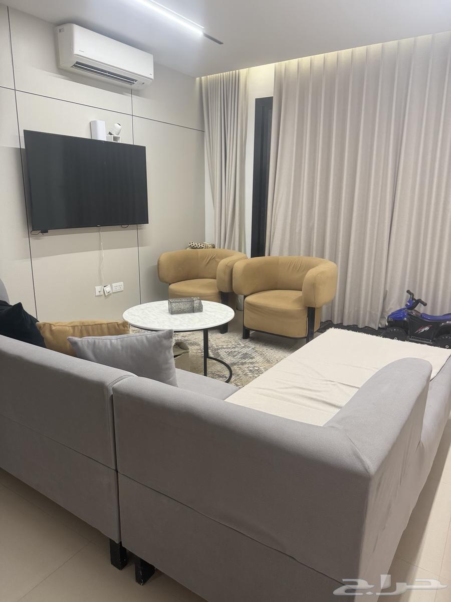 L-shaped sofa with 2 chairs, mattress, table, and cushions 250064496132092803111