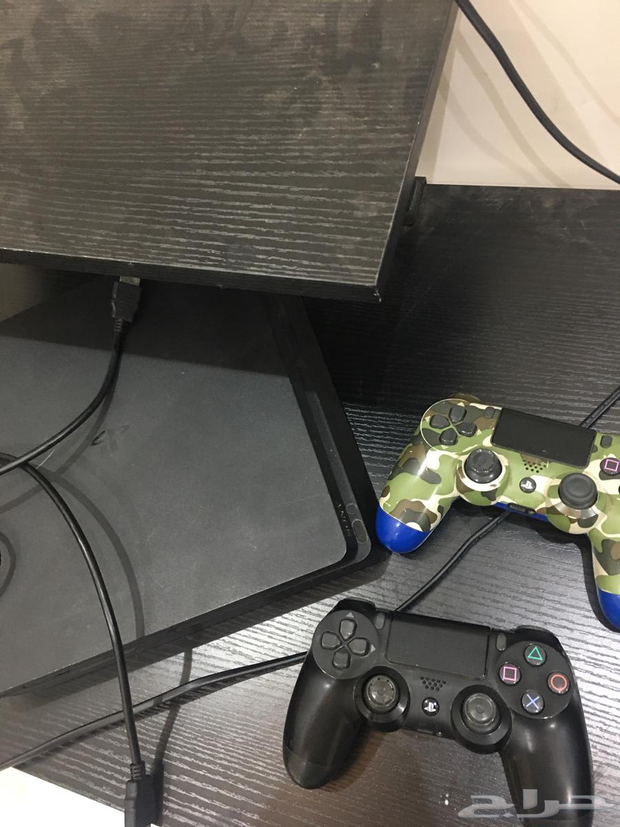 للبيع سوني فور وا يدتين وا شاشه 39 بوصه وا طاوله حرف L64501700896514112