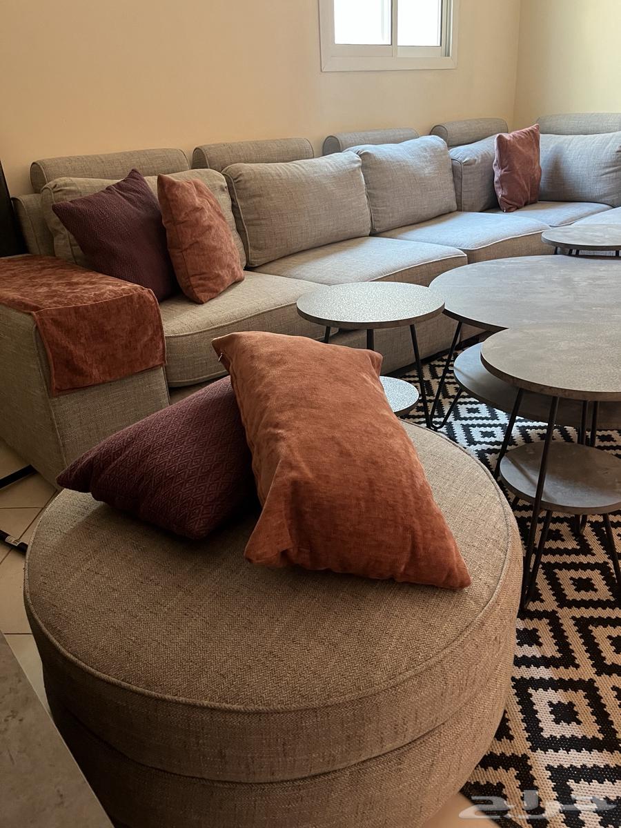 Semi-new sofa for sale with tables, TV table and mattress64496709704194113