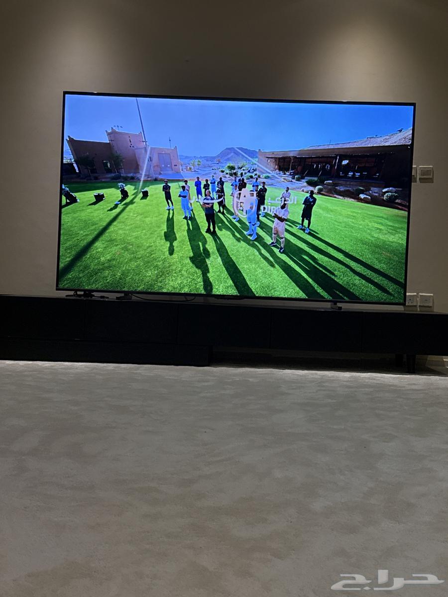 شاشه هانسيس 100 بوصه استخدام 4 اشهر فقط فيها تأمين فل كامل64502060232961110